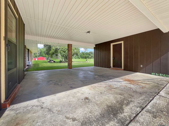 13180 Galloway Garden Rd, Walker, LA 70785