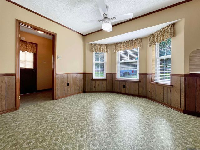 13180 Galloway Garden Rd, Walker, LA 70785