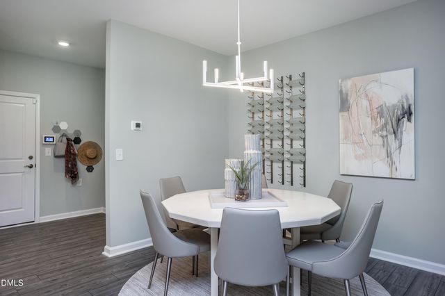 372 Abbots Mill Drive, Raleigh, NC 27603