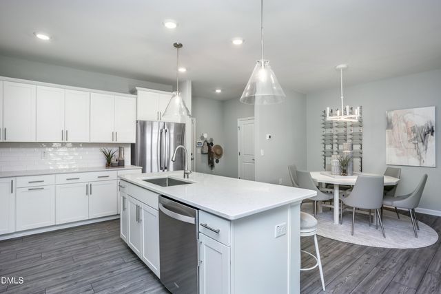 372 Abbots Mill Drive, Raleigh, NC 27603