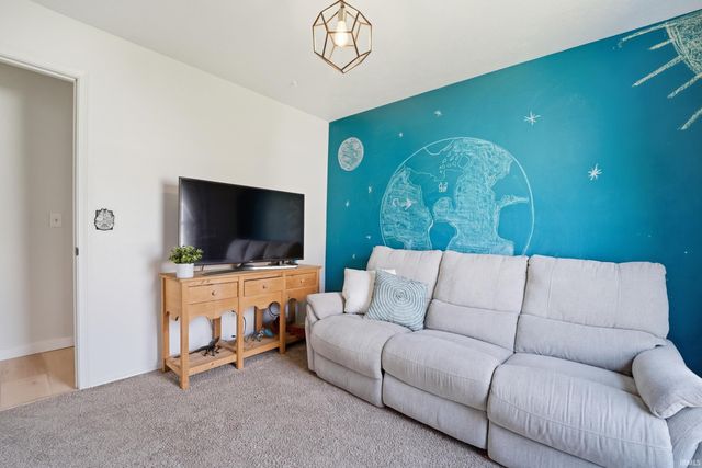 982 S Southernview Drive, Lafayette, IN 47909