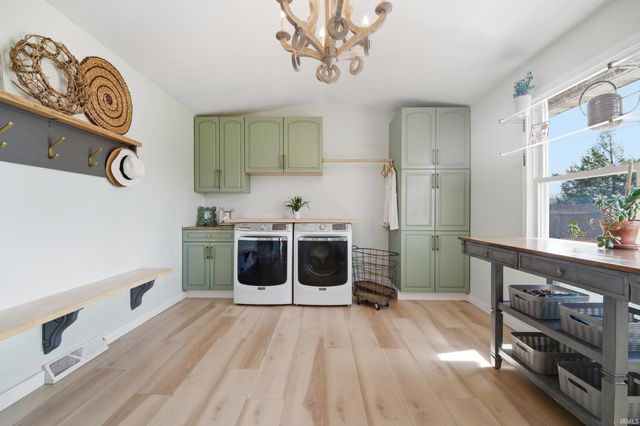 982 S Southernview Drive, Lafayette, IN 47909