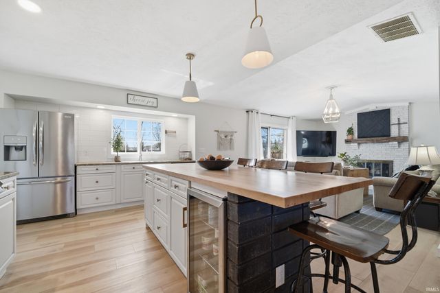 982 S Southernview Drive, Lafayette, IN 47909