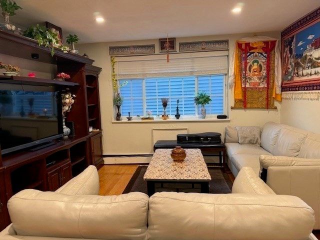 15 Staples Ave 27, Everett, MA 02149