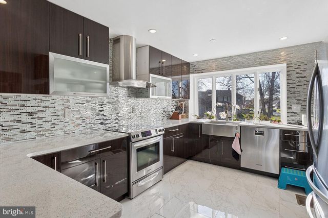 1931 BIRCHWOOD CT, Cherry Hill, NJ 08003