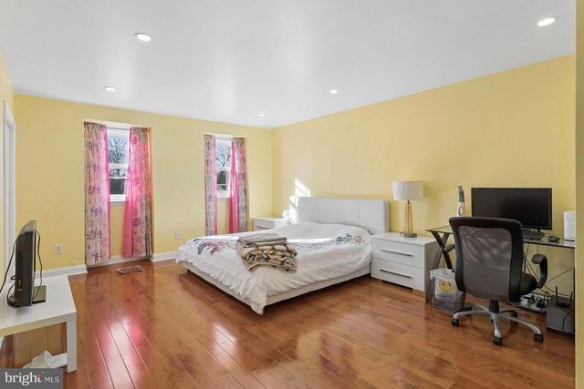 1931 BIRCHWOOD CT, Cherry Hill, NJ 08003