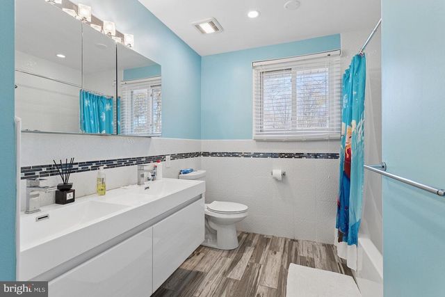 1931 BIRCHWOOD CT, Cherry Hill, NJ 08003