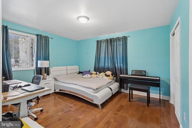 1931 BIRCHWOOD CT, Cherry Hill, NJ 08003