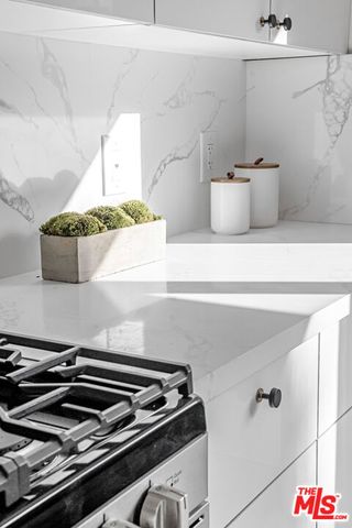 5830 David Avenue, Culver City, CA 90034