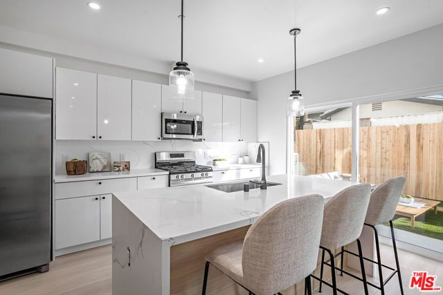 5830 David Avenue, Culver City, CA 90034