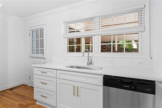 1476 Kenwood Avenue, Atlanta, GA 30309