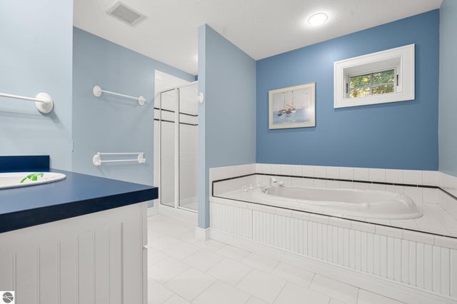 4903 Lake Shore Drive, Charlevoix, MI 49720