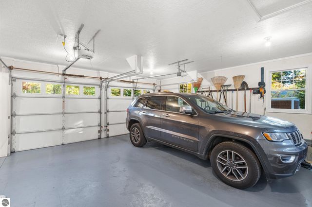 4903 Lake Shore Drive, Charlevoix, MI 49720