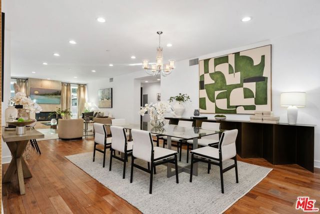 447 N Doheny Drive 102, Beverly Hills, CA 90210