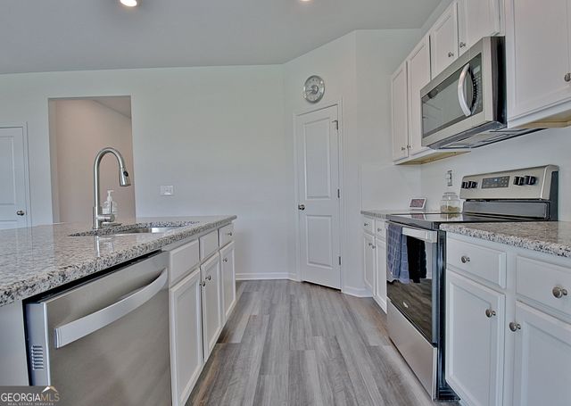 8077 Rudder Circle, Fairburn, GA 30213