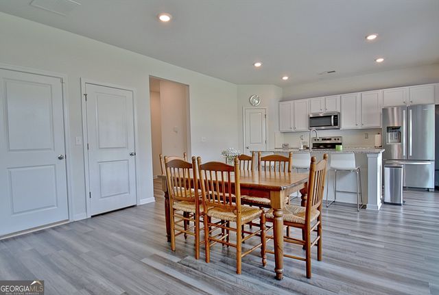 8077 Rudder Circle, Fairburn, GA 30213