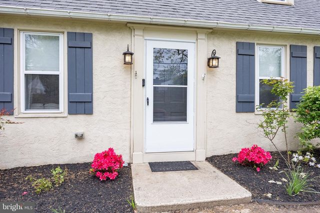 2781 EGYPT RD, Norristown, PA 19403