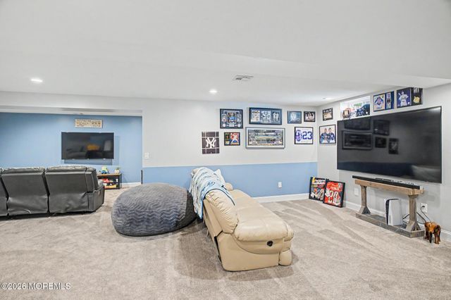 85 Freedom Hills Drive, Barnegat, NJ 08005