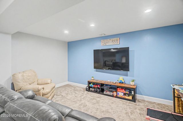 85 Freedom Hills Drive, Barnegat, NJ 08005