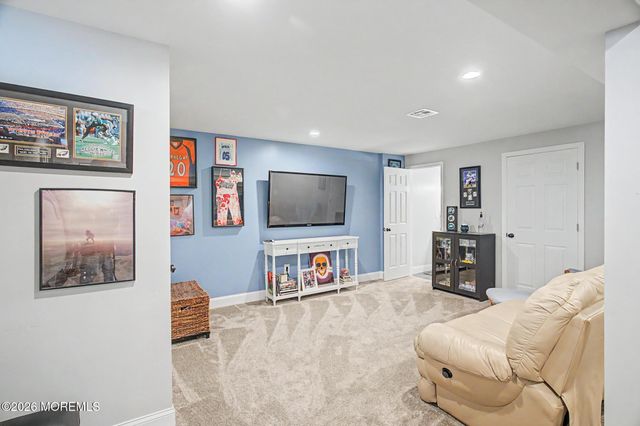 85 Freedom Hills Drive, Barnegat, NJ 08005