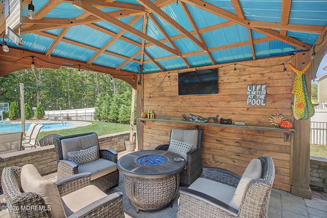 85 Freedom Hills Drive, Barnegat, NJ 08005