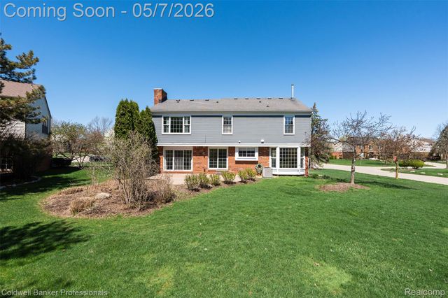 45075 Courtview Trail, Novi, MI 48375