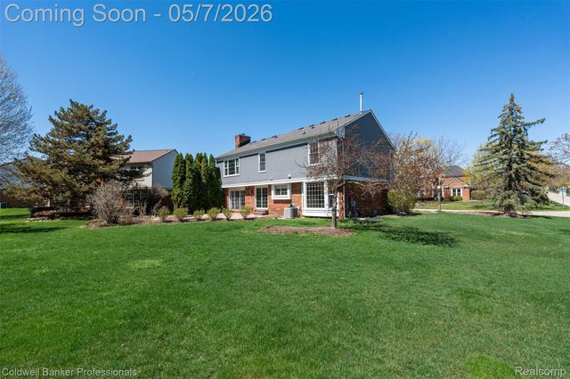 45075 Courtview Trail, Novi, MI 48375