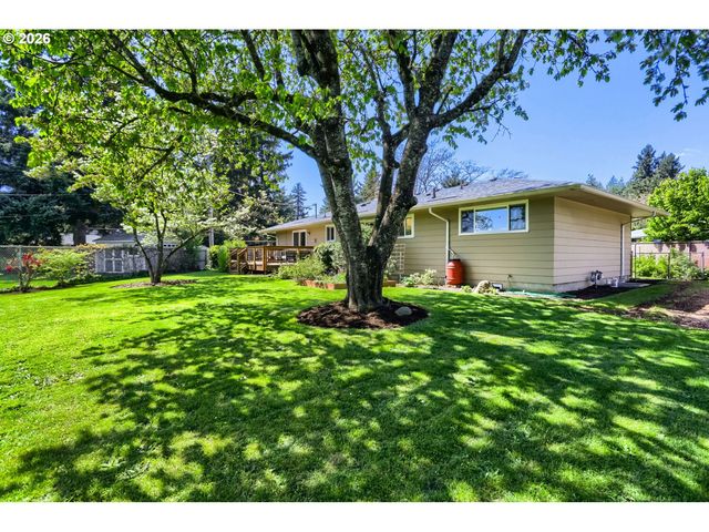 13614 Se HARRISON Ct, Portland, OR 97233