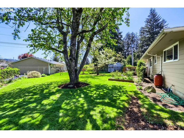 13614 Se HARRISON Ct, Portland, OR 97233