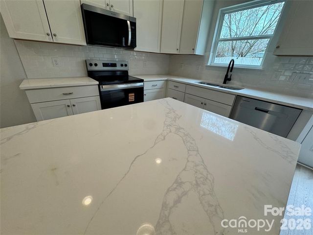 620 Ratchford Avenue, Gastonia, NC 28054