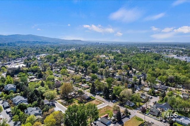 3019 N Water Run Ln, Boise, ID 83703