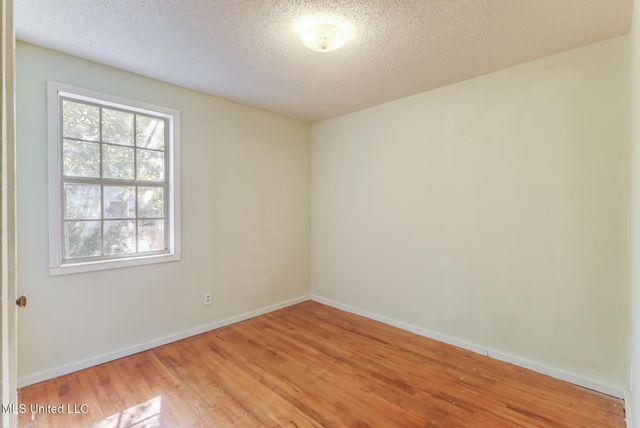 313 Hiller Drive, Biloxi, MS 39531