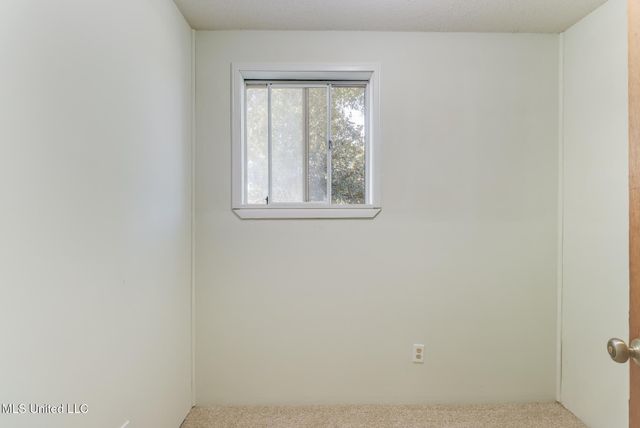 313 Hiller Drive, Biloxi, MS 39531