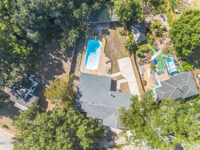 313 Hiller Drive, Biloxi, MS 39531