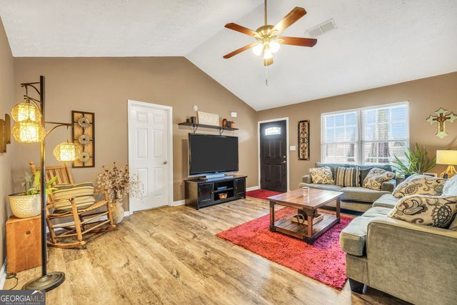 145 Old Highway 85, Senoia, GA 30276