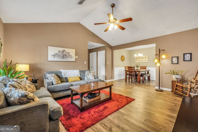 145 Old Highway 85, Senoia, GA 30276