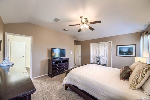 21922 Goldcrest Run, San Antonio, TX 78260