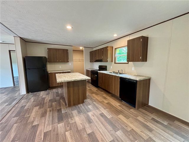 703 Double Springs Road, Townville, SC 29689