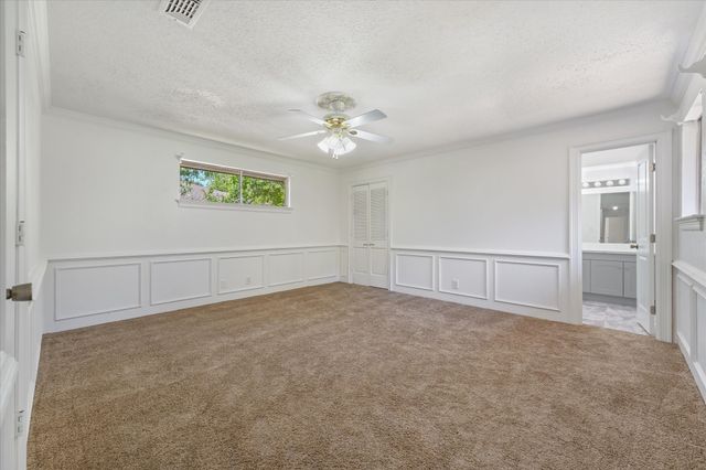 718 Ridgecrest Circle, Denton, TX 76205