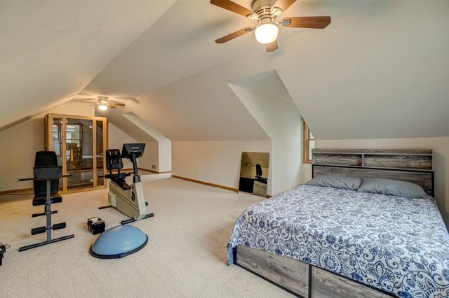 15 Baillon Lane, Saint Mary's Point, MN 55043