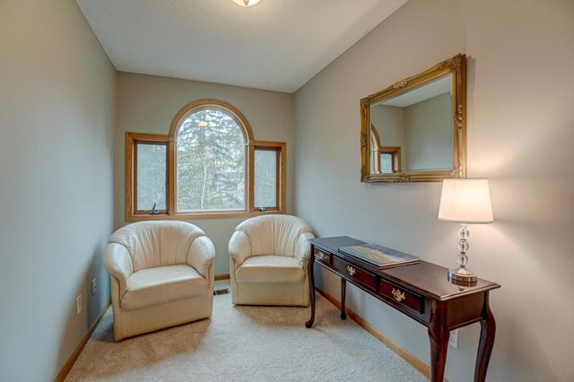 15 Baillon Lane, Saint Mary's Point, MN 55043