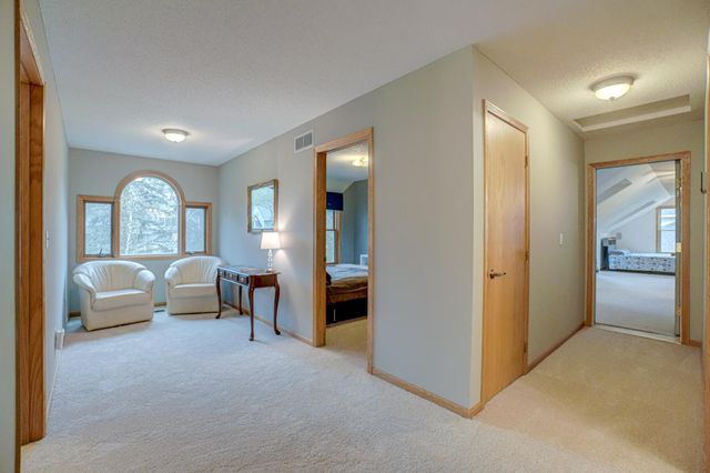 15 Baillon Lane, Saint Mary's Point, MN 55043