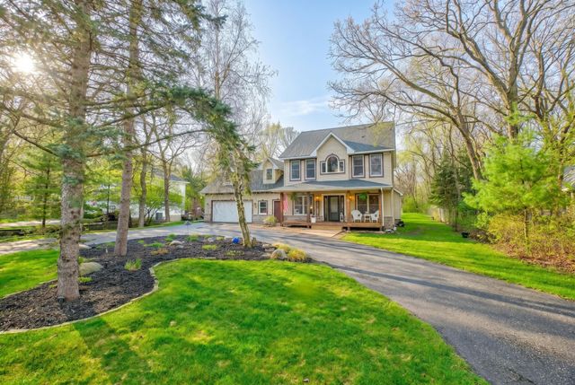 15 Baillon Lane, Saint Mary's Point, MN 55043