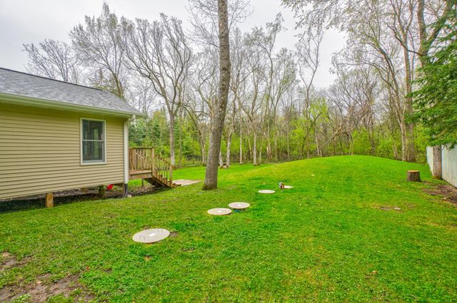 15 Baillon Lane, Saint Mary's Point, MN 55043