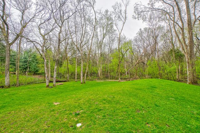 15 Baillon Lane, Saint Mary's Point, MN 55043