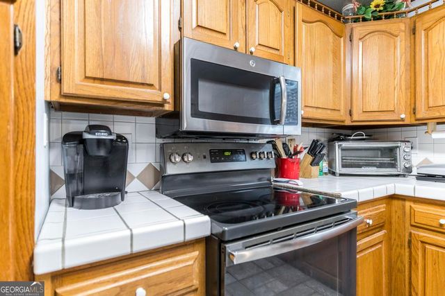 878 Tanglewood Circle, Dublin, GA 31021