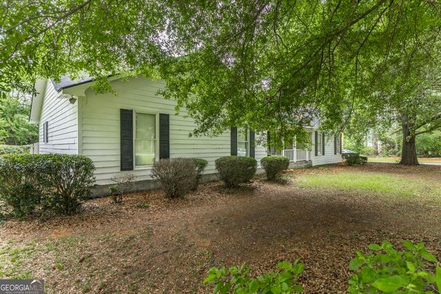 878 Tanglewood Circle, Dublin, GA 31021