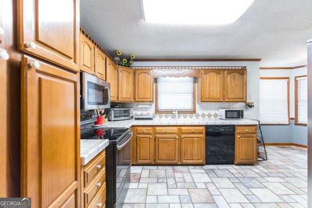 878 Tanglewood Circle, Dublin, GA 31021