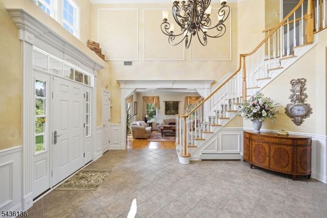 4 Harcourt Ter, Denville Twp., NJ 07834