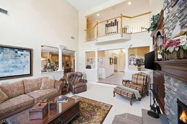 4 Harcourt Ter, Denville Twp., NJ 07834